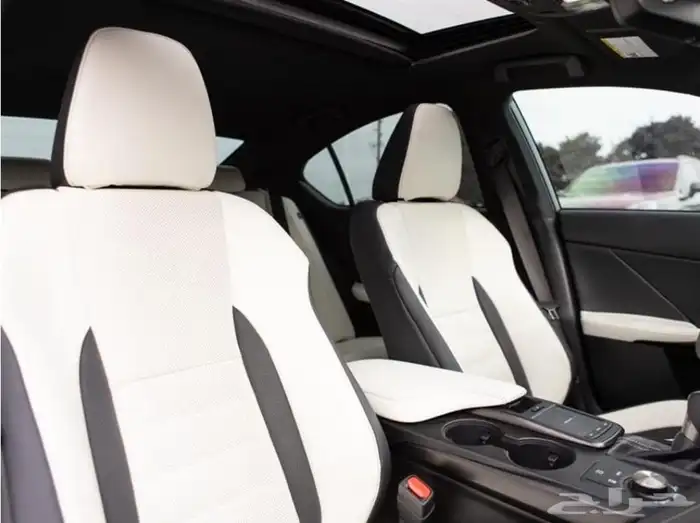 لكزس اي اس LEXUS IS 500 RWD SEDAN موديل 2023 10