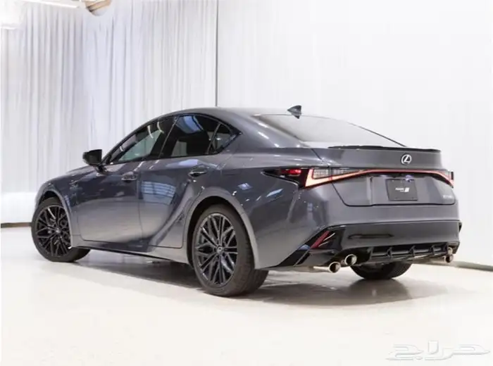 لكزس اي اس LEXUS IS 500 RWD SEDAN موديل 2023 2