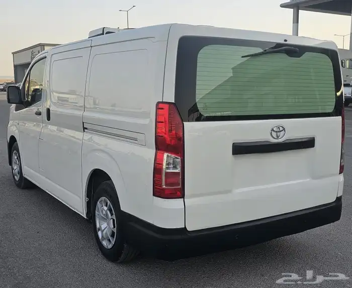 تويوتا باص فان ثلاجة 2020 للبيع 3