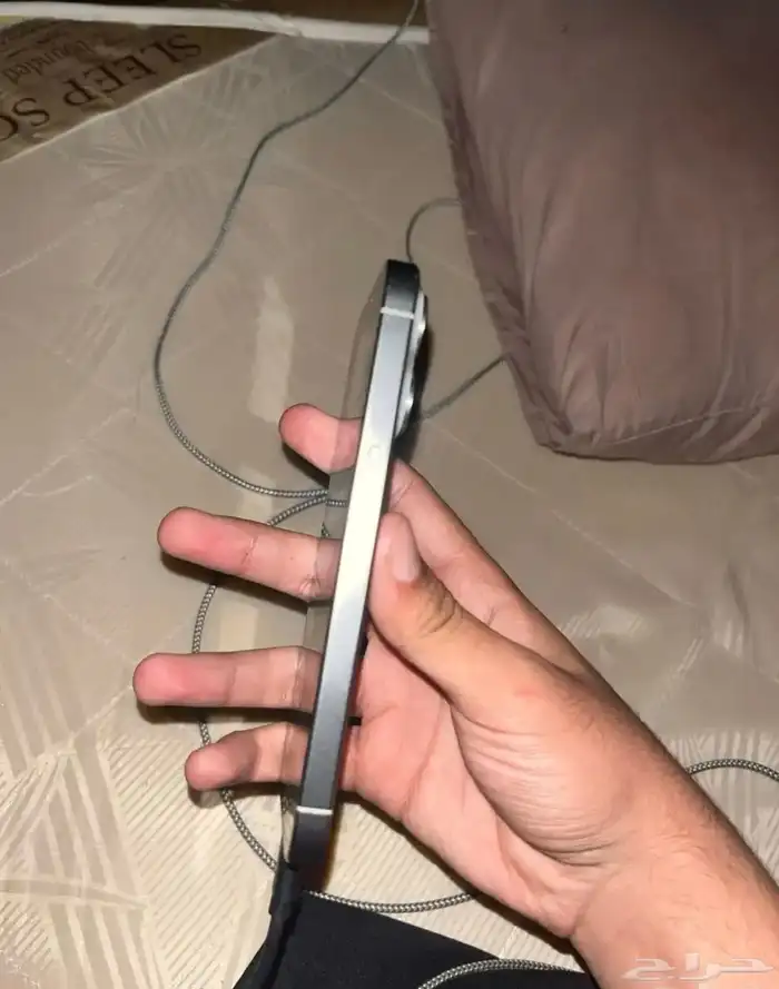 ايفون 15 برو نضيف 3