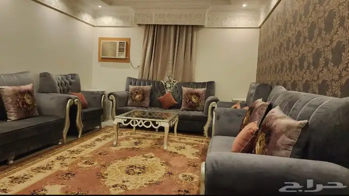 شقة مفروشة ثلاث غرف وصالة للإيجار 1