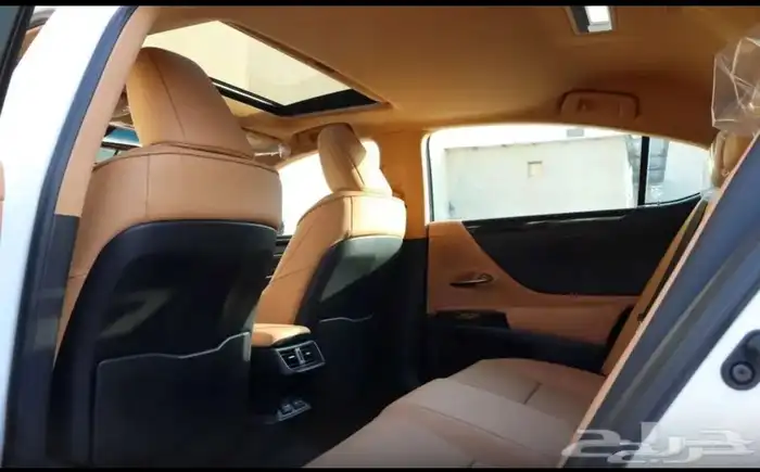 لكزس Es 250.AA 9