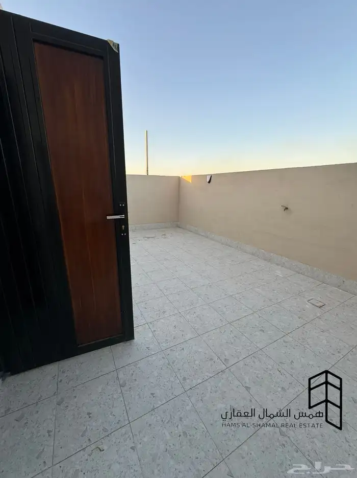 للبيع شقق تمليك حي الاخضر 10