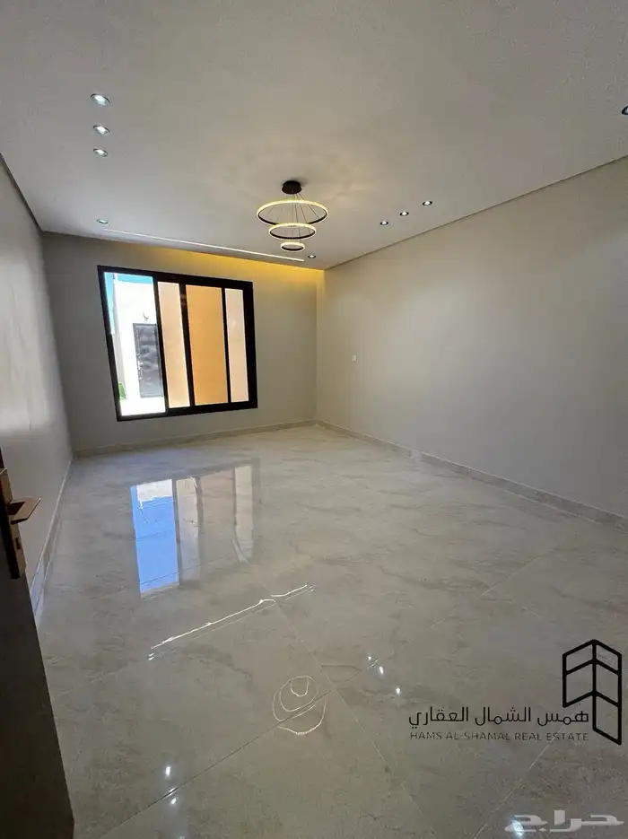 للبيع روف علوي حي الرابيه 10