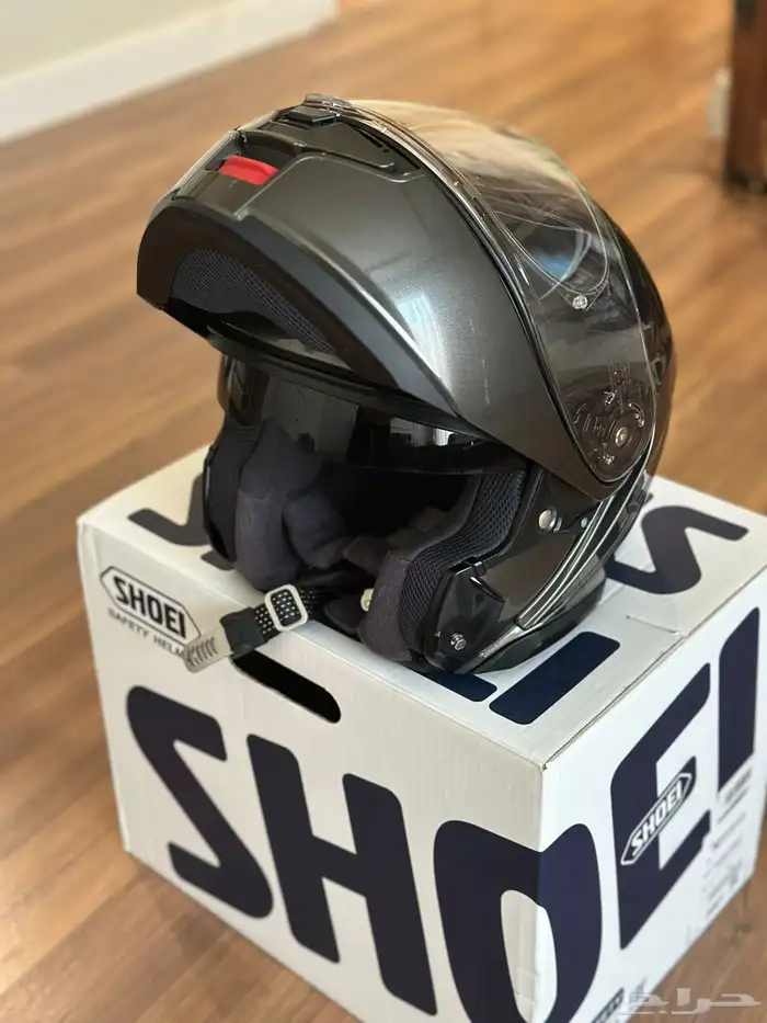 للبيع خوذة Shoei Neotec 3 يابانية أصلية مودلر جديدة مقاس L 1