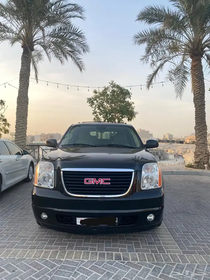 يوكن xl 2009 اول مالك  ممشى قليل  نظيف 0