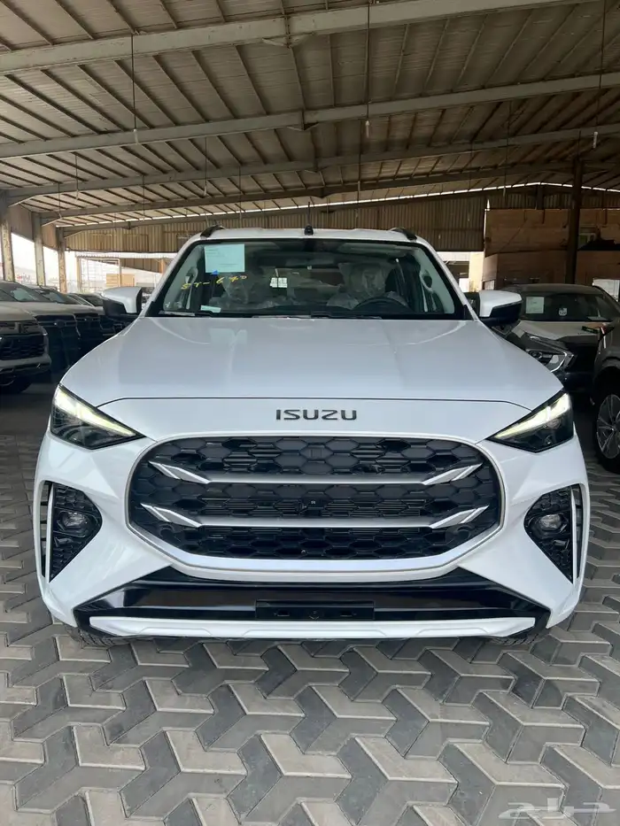 ايسوزو MUX 2025 فل كامل سعودي 0