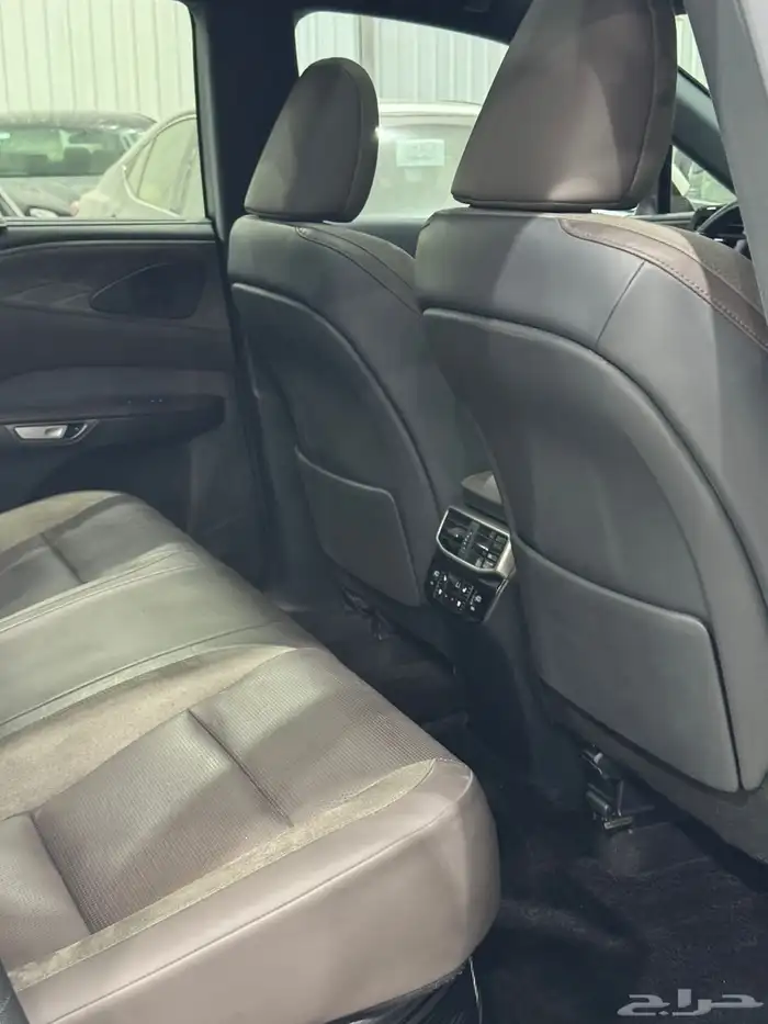 لكزس RX350 BH فل كامل اعلى فئة - عداد 110 الألف كيلو 10