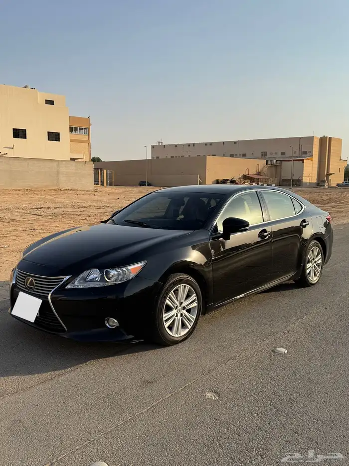 للبيع لكزس ES350 موديل 2015 فل كامل 2