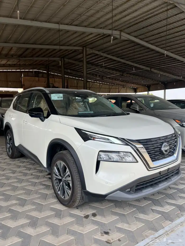 نيسان اكستريل SV 2025 بلس جلد جملي بالنقد والتقسيط 1