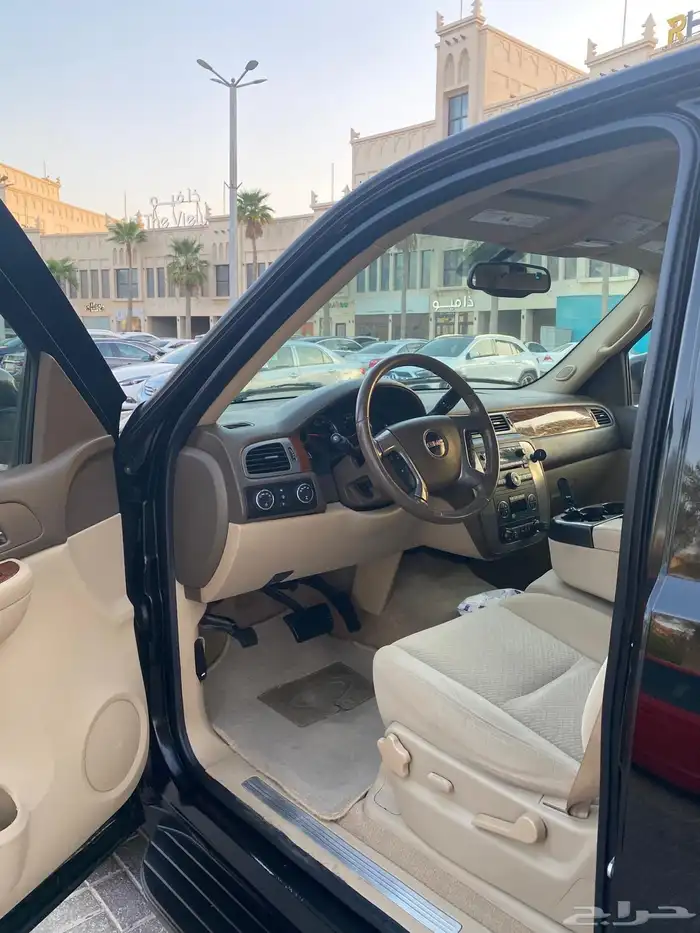يوكن xl 2009 اول مالك  ممشى قليل  نظيف 6