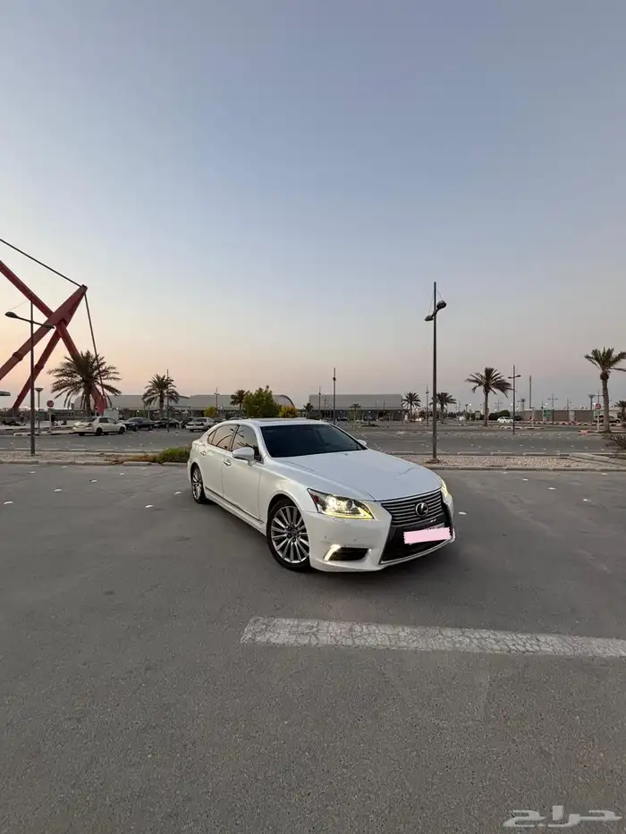 لكزس LS460L V8   موديل 2016 3