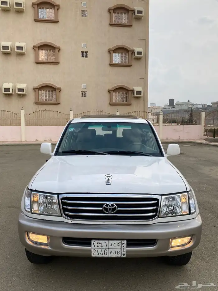 جيب لاند كروزر 2000 1