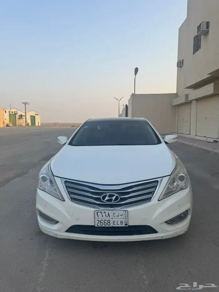 ازيرا 2012 نص فل البيع 18 الف 4
