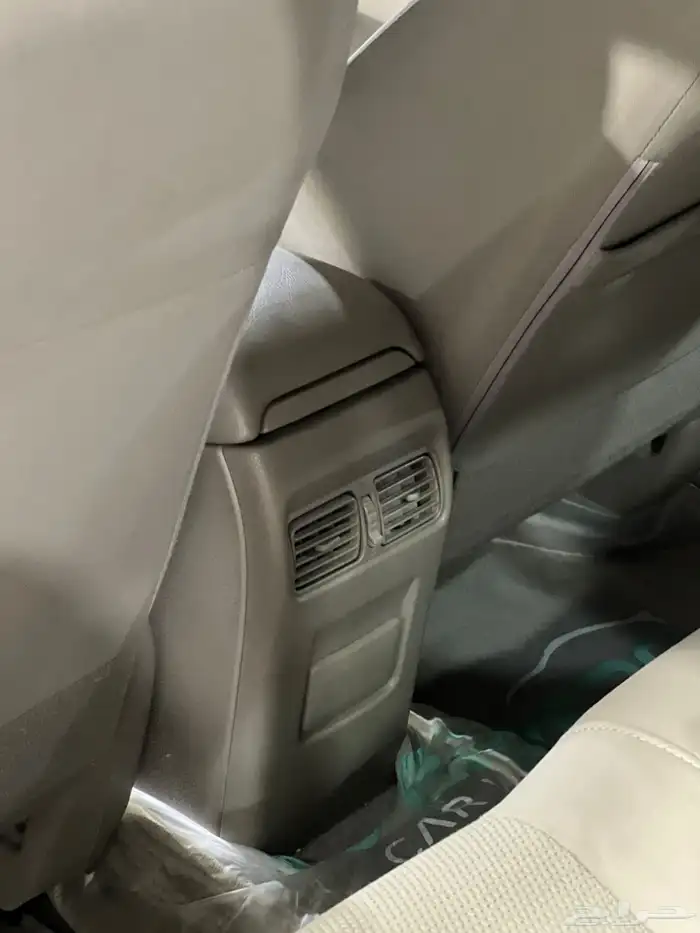 نيسان سنترا ممشى قليل محركات وبدي وكاله 16