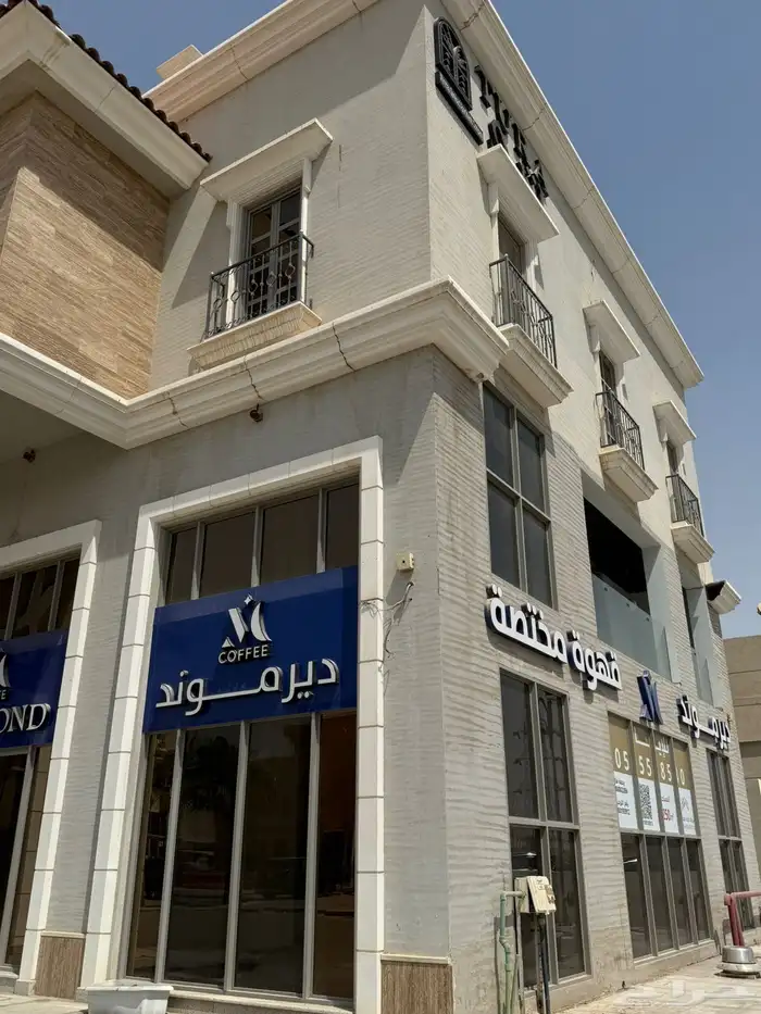 للإيجار معرض في موقع مميز في قرطبة 1