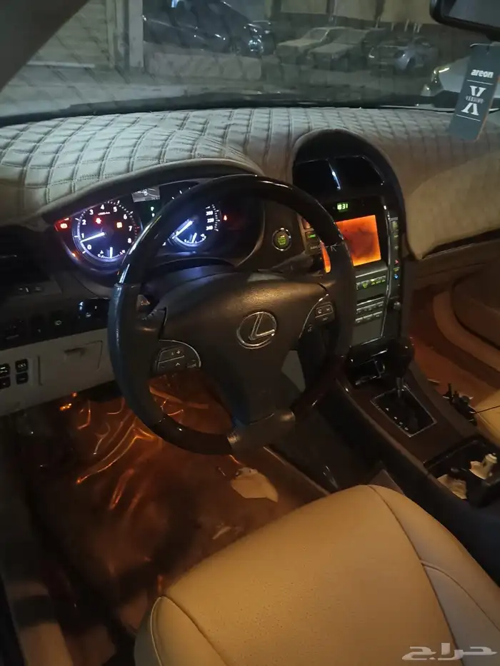 لكزس اي اس 3