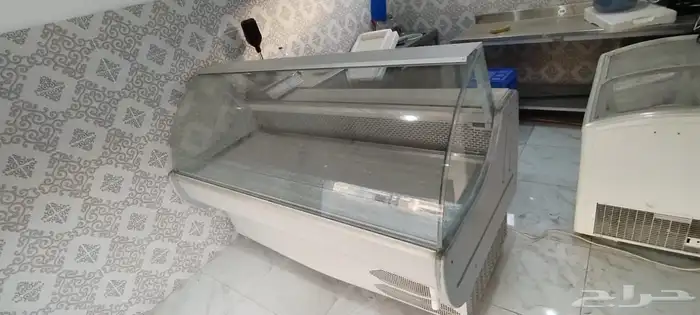 ثلاجة عرض 2 متر وفيرزر 0