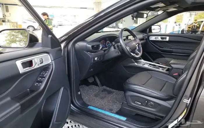 مملوكة لدي العصيمي قيد الشحن _ Explorer limited AWD _2020 6