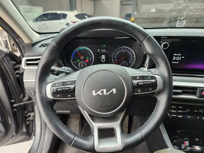 k5هايبرد 2023 14