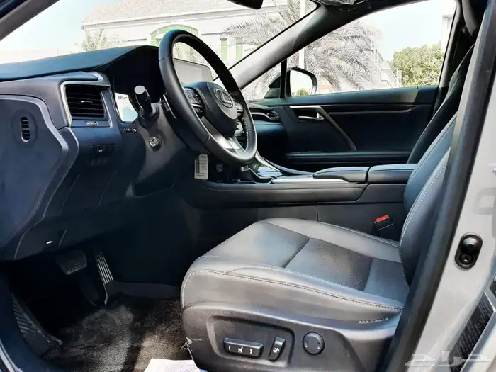 ليكزس Rx350 موديل رقم 2022 خليجي موجودة بدبي 6