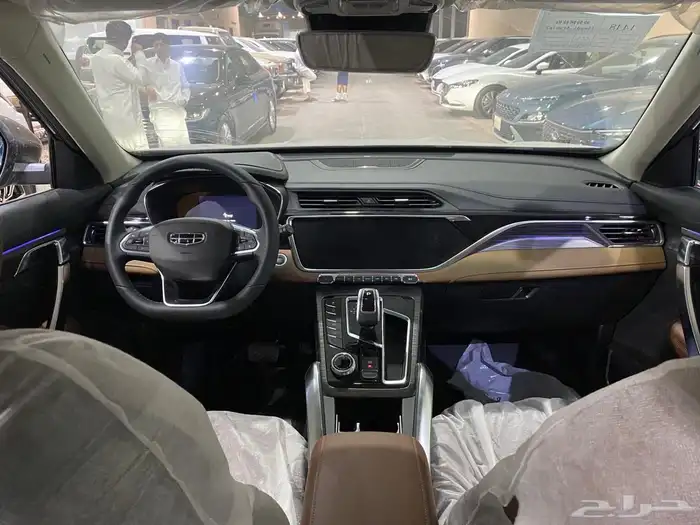 جيلي ازكارا 2023 10