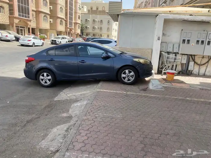 كيا سيراتو 2016 للبيع المستعجل 3