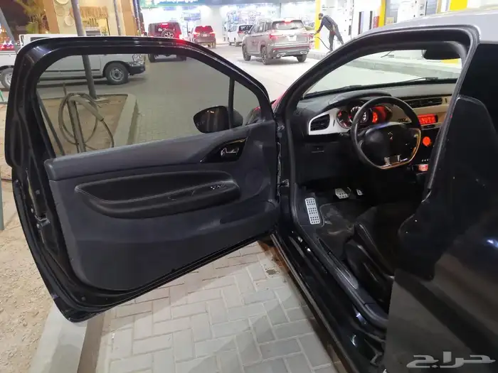 سيتروين DS3 2011 2