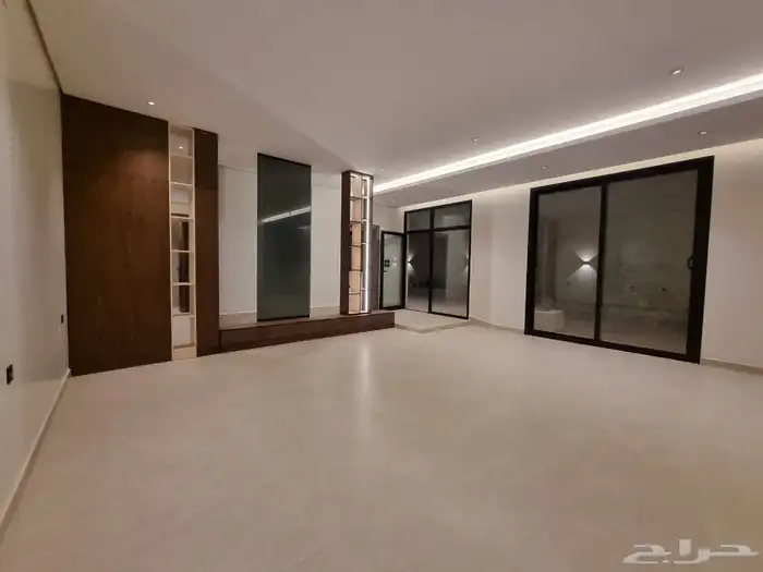 للبيع فيلا فاخره مودرن بحي الرفيعه 19