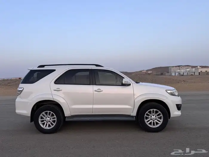 تم البيع فورشنر 2012 بدون دبل نظيف 32