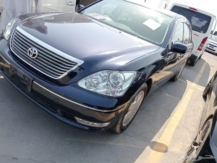 للبيع بدي وكالة اللون كحلي LS 430 2004-2006 1