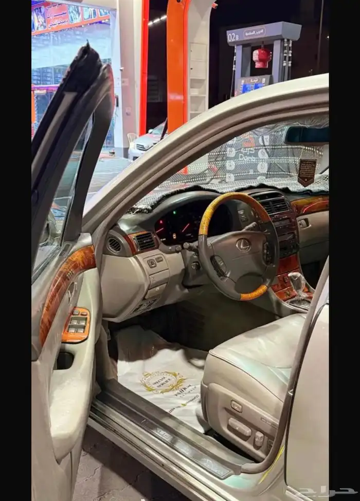 للبيع لكزس 430 LS موديل 2002 أمريكي 4