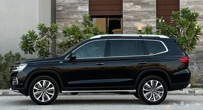 ام جي 2020 فئة RX8 موتر مخزن ماشي 23 الف فقط شرط الفحص 10