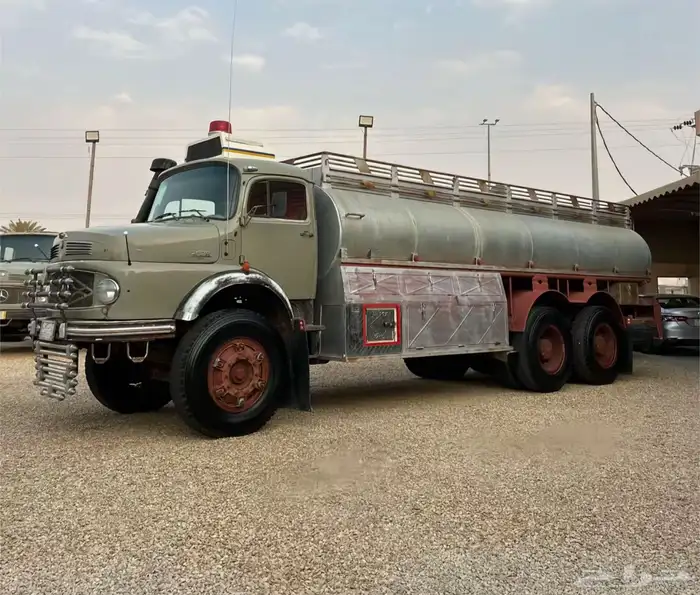 بوز سوبر جفالي صنف موديل 83 0