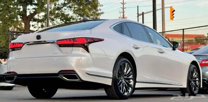 لكزس LS500 2021 داخليه جملي بسسعرر خيالي 1