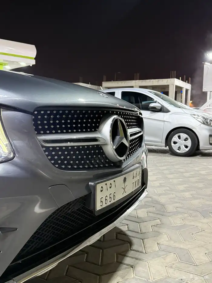 مرسيدس GLC300 2