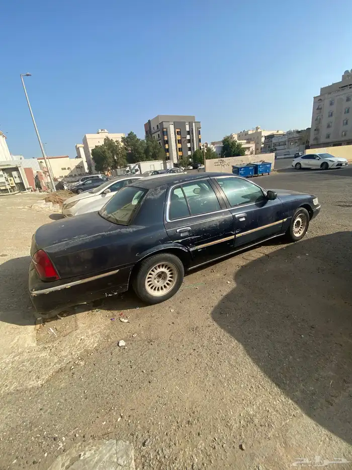 فورد ماركيز 2000 2