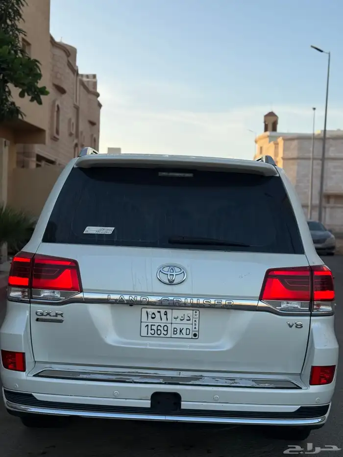 لاندكروزر تورنق 2019 22