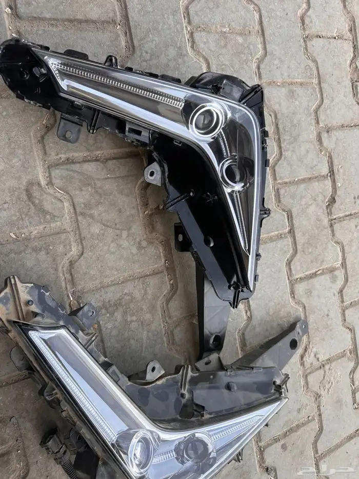 كشافات صدام جيب لكزس 2016-2021 3