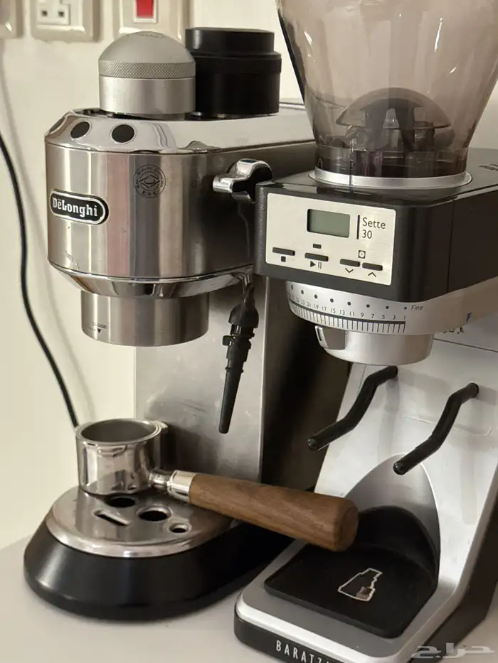 آلة قهوه وطاحونة 0