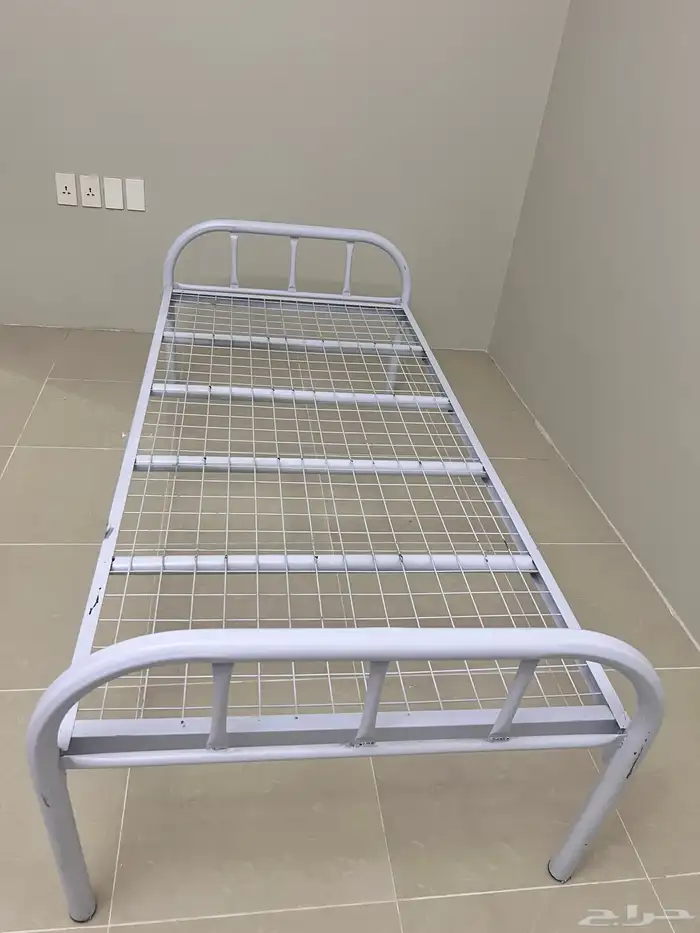 سرير حديد جديد 1