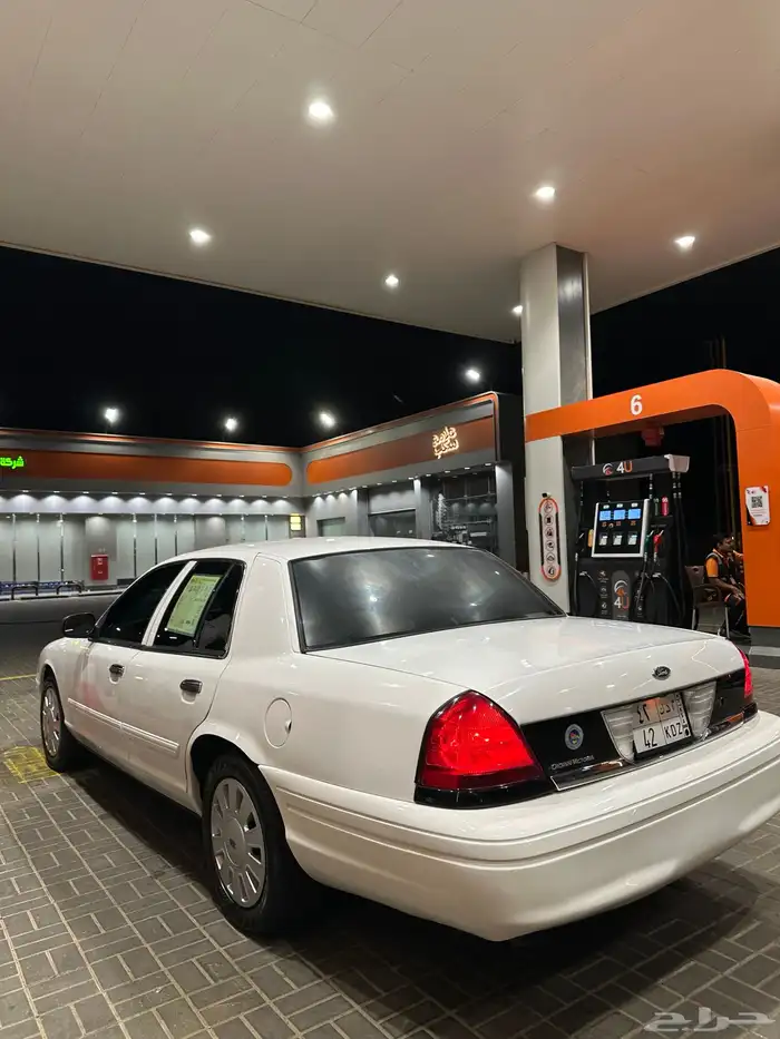 فورد 2011 حكومي بوليسي 2