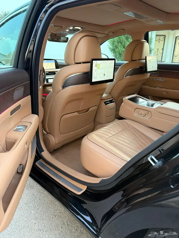 جنسس G90 رويال 2023 اعلى فئه ضمان وصيانه مجانيه 35