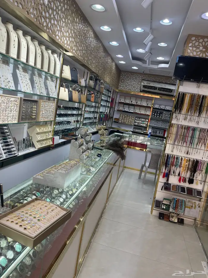 للتقبيل محل بسوق الحب محلات الذهب 0