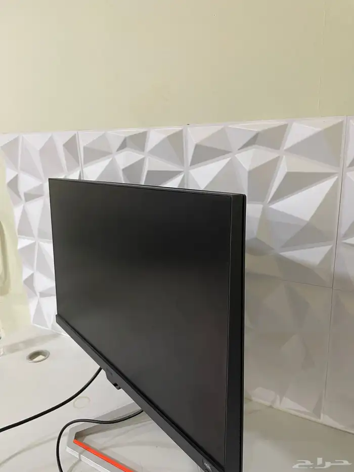 شاشة بنكيو جديده165hz 1