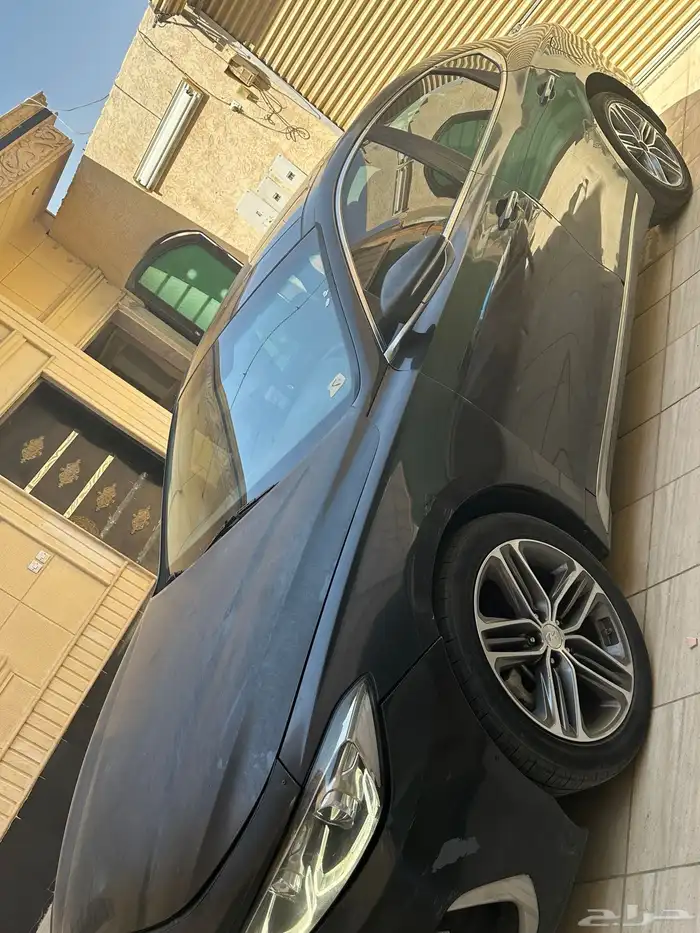 للبيع ازيرا 2019 اول مابك 2