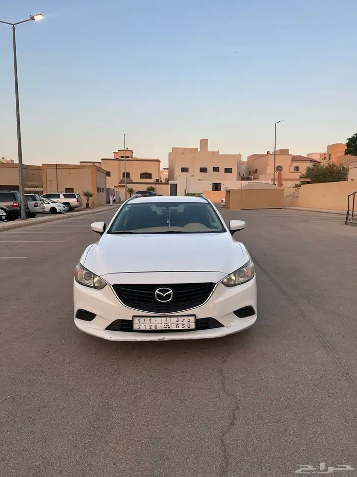 مازدا 6 هاتشباك نظيفة 2014 0
