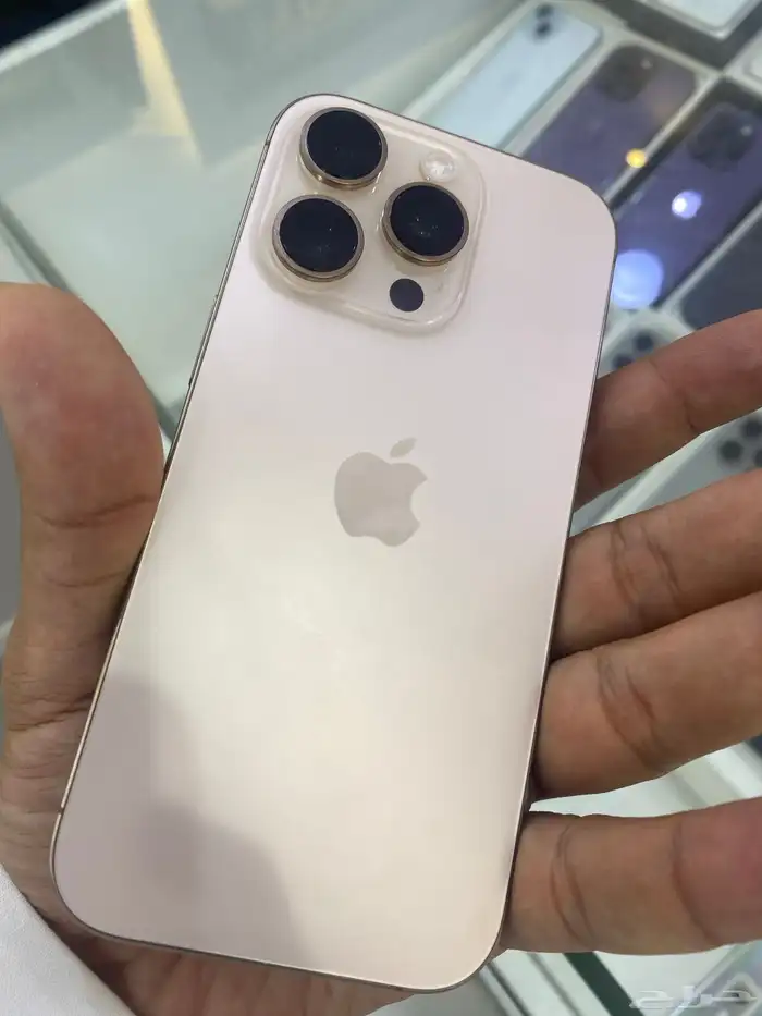 ايفون 16برو 128 صحراوي 1