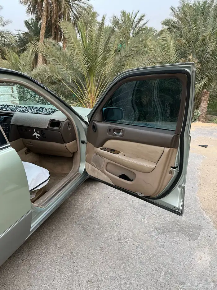 للبيع  لكزس 400 LS 20
