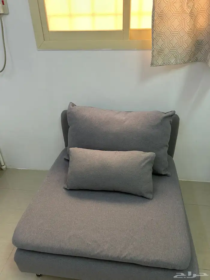 كنب ايكيا ممتاز ومريح 3